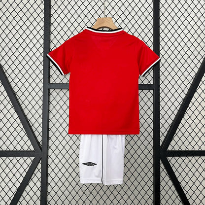 Manchester United 2000 Home jersey