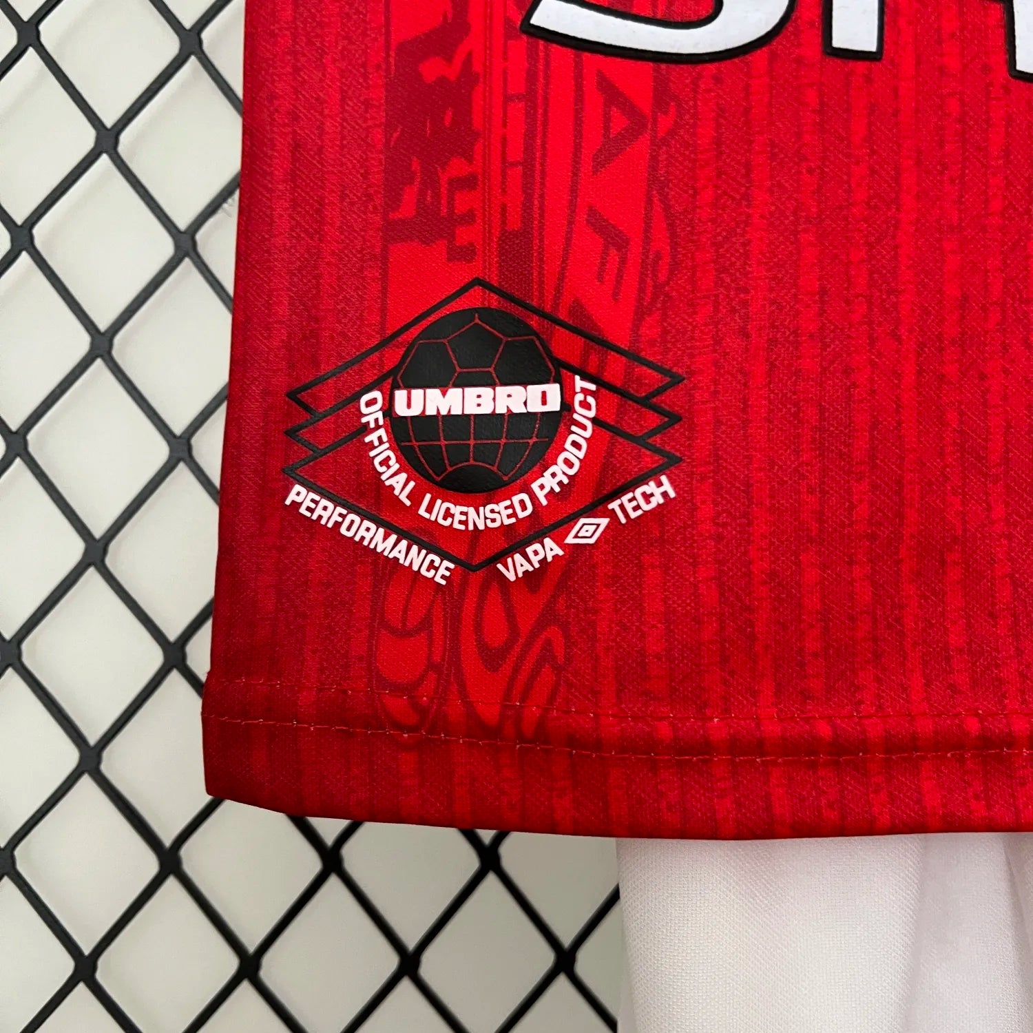 Manchester United 1996 Home jersey