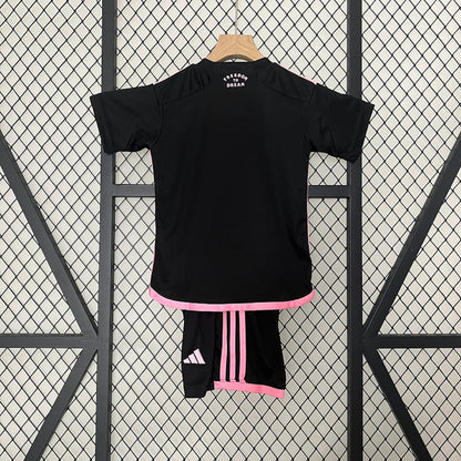 Inter Miami 2024 away jersey