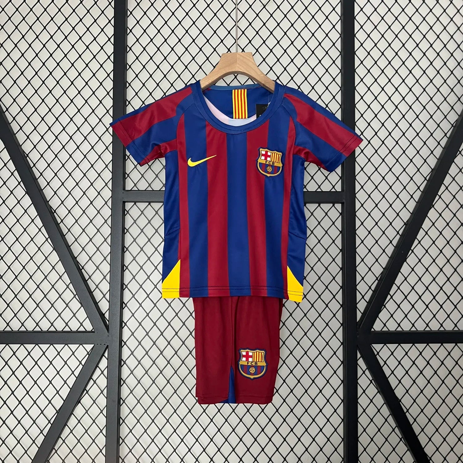 Barcelona 2005 Home Jersey