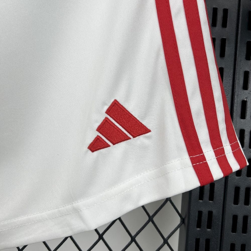 Ajax 2025 Home Short
