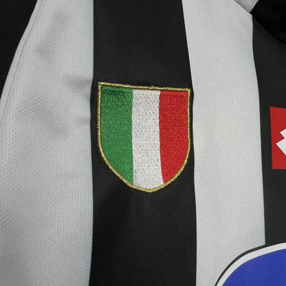 Juventus 02/03 Home Shirt
