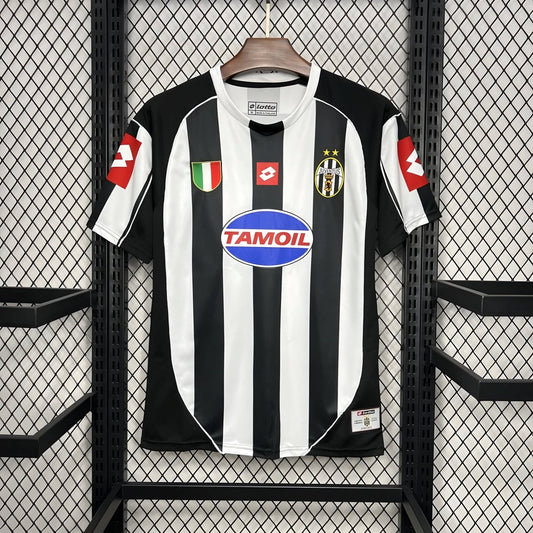 Juventus 02/03 Home Shirt