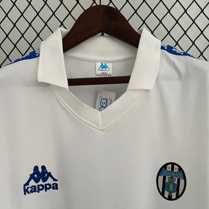 Juventus 1990 Away Shirt