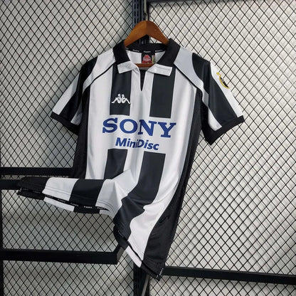 Juventus 1997 Home Shirt