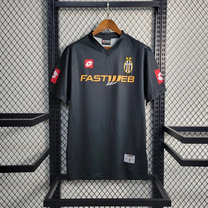 Juventus 2001 Away Shirt