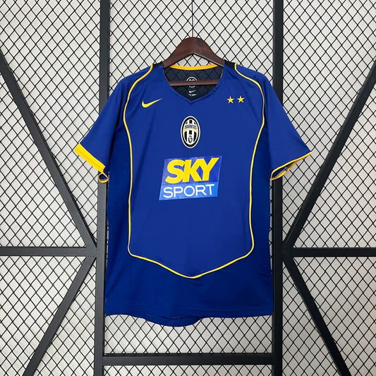 Juventus 2004 Away Shirt