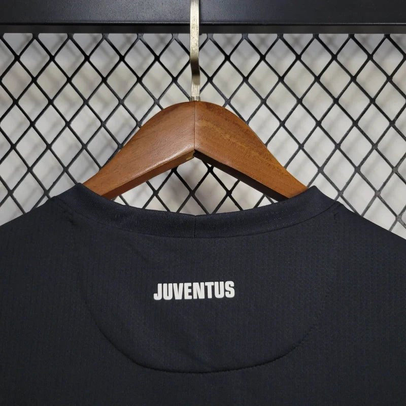 Juventus 2012 Away Shirt