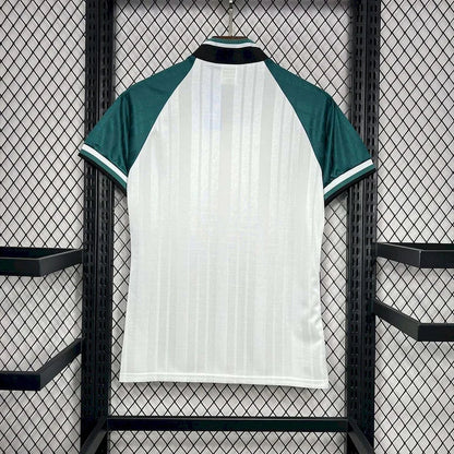 Camiseta local del Liverpool 1995