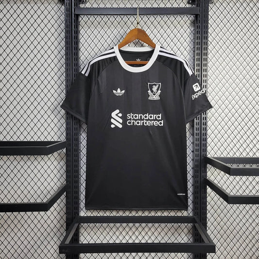 Liverpool 2025 GK Shirt
