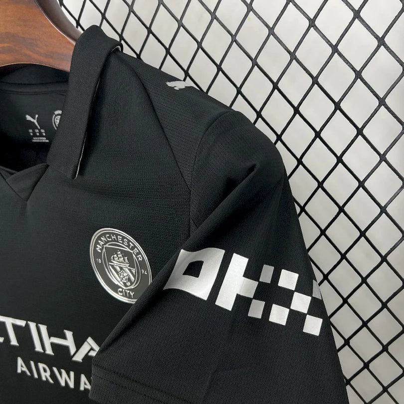 Manchester City 2025 Away Shirt