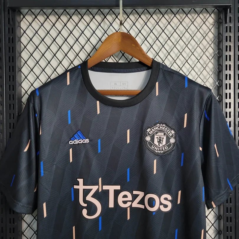 Manchester United 2022 Training Wear Black Shirt