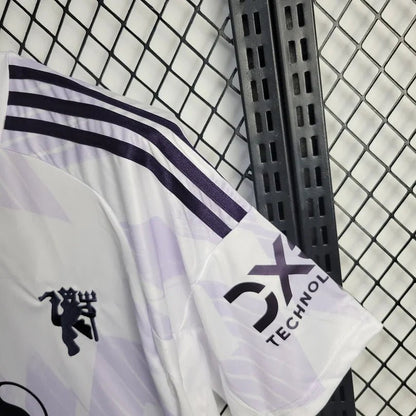Manchester United 2025 Away Shirt