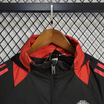 Giacca antivento del Manchester United 2025