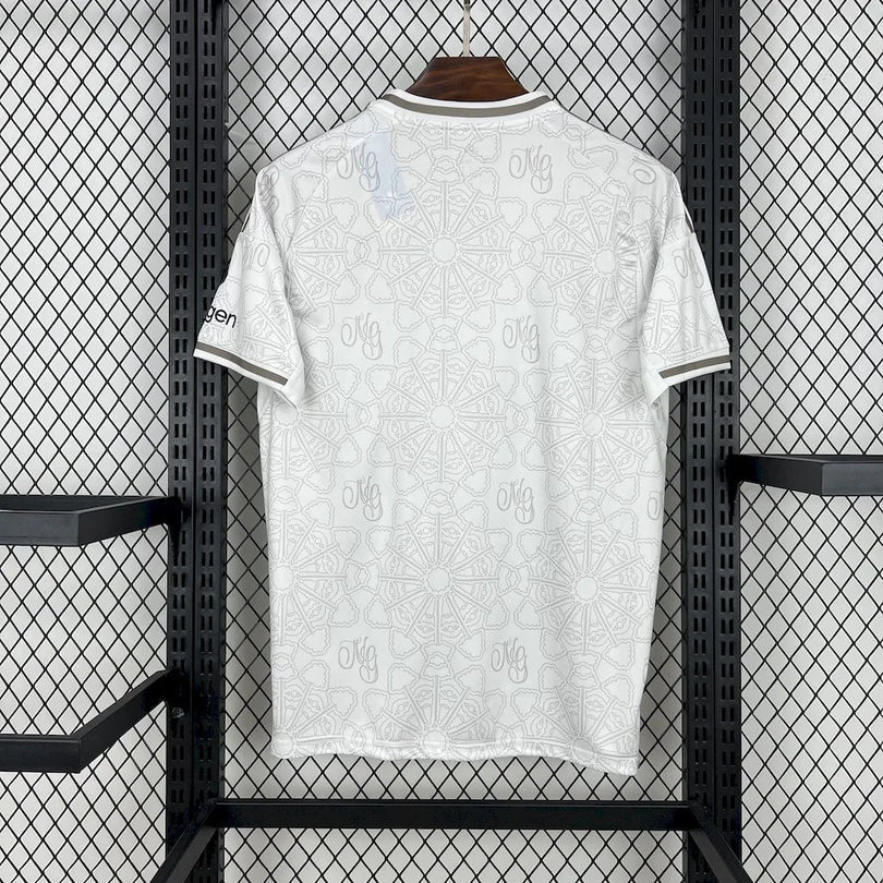Nottingham Forest 2025 Away Shirt