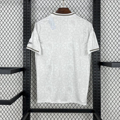 Nottingham Forest 2025 Away Shirt