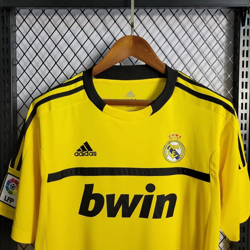 Real Madrid 2011 Yellow Goalkeeper Shirt