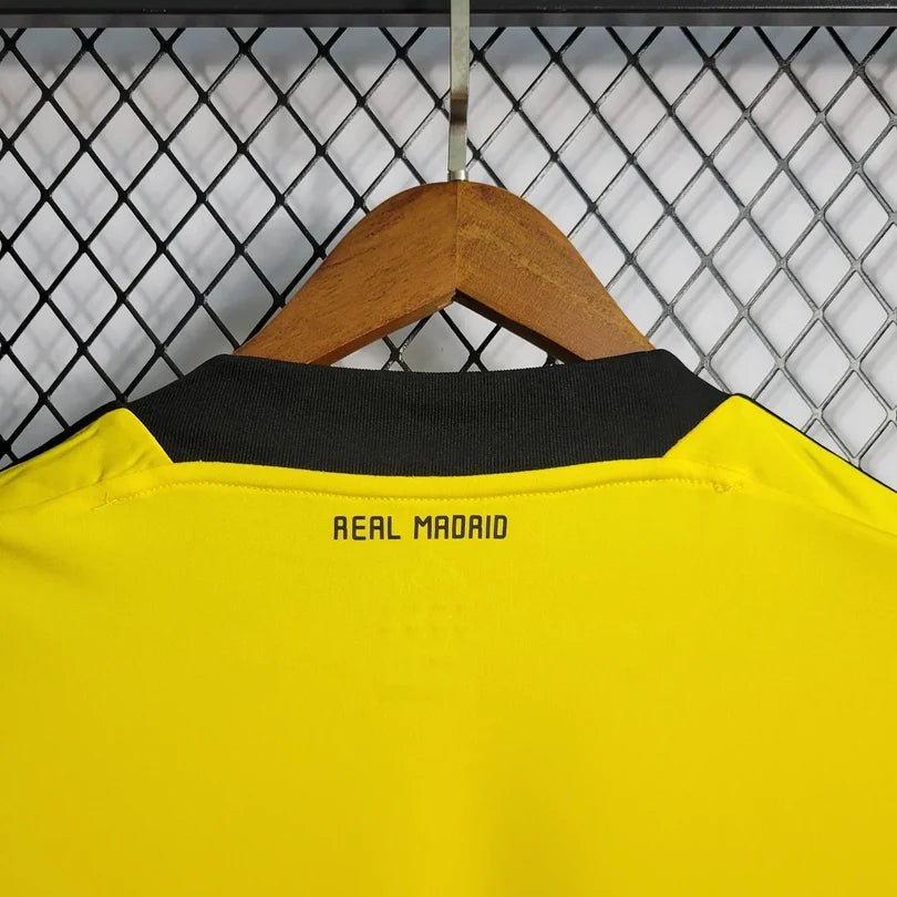 Real Madrid 2011 Yellow Goalkeeper Shirt