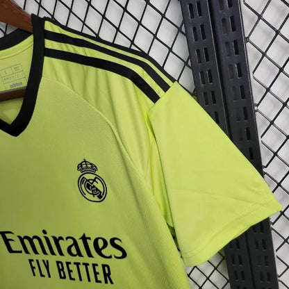 Real Madrid 2024 Goalkeeper Shirt