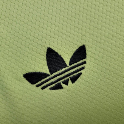 Real Madrid 2024 Goalkeeper Shirt