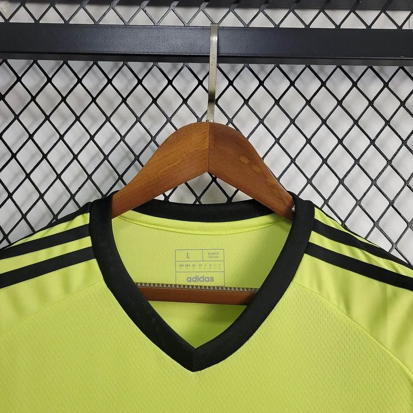 Real Madrid 2024 Goalkeeper Shirt