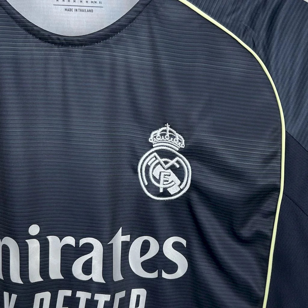 Real Madrid 2025 L/S Away Shirt