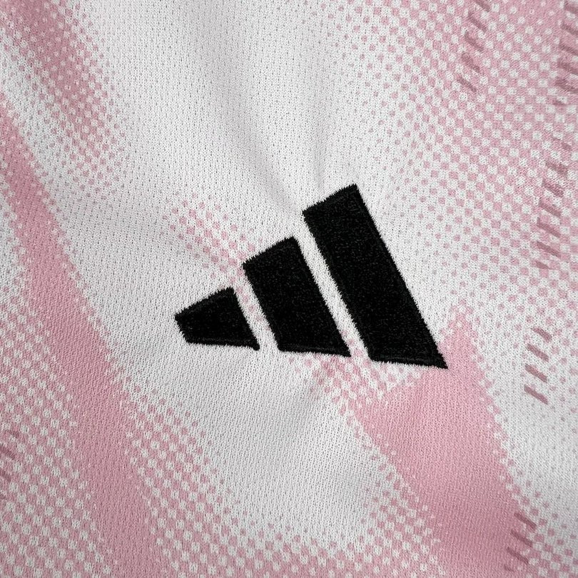 Real Madrid 2025 Special Pink Shirt