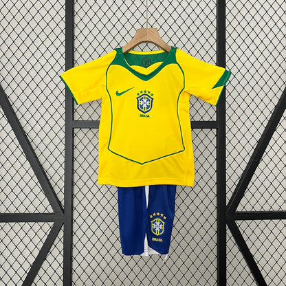 Brazil 2004 home jersey