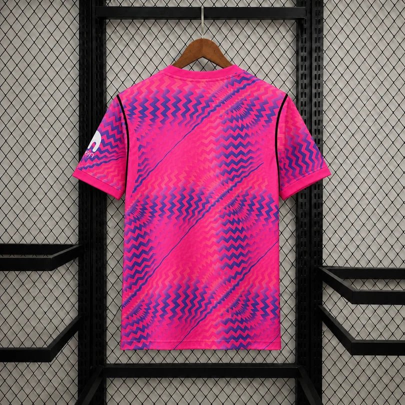 Tottenham 2026 Goalkeeper Pink Shirt